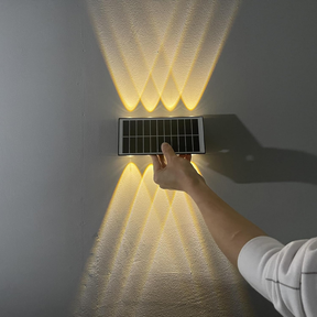 Lámpara solar de pared exterior con 8 LED