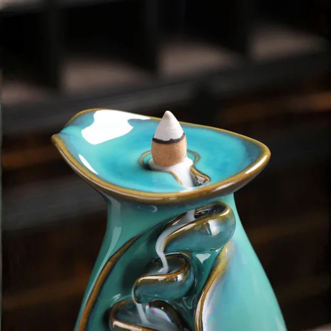 Quemador de Incienso Cascada Relajante con Aromas Zen